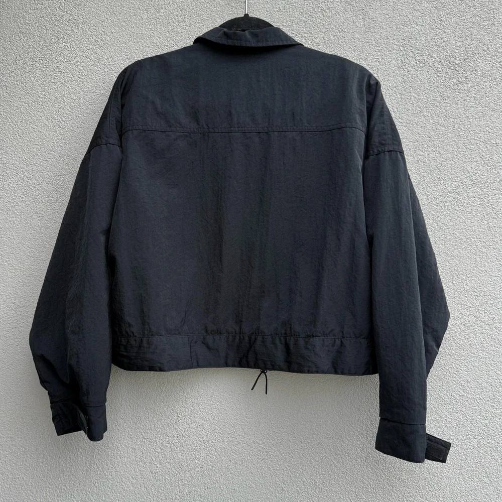 NIKE Woven Field Jacket women’s Medium black sportswear essential - Picture 10 of 10